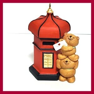 Hallmark Keepsake Christmas‎ Ornament 1998 FOREVER FRIENDS Teddy Bear Box